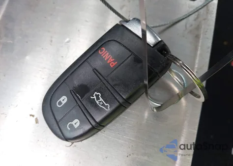 2016 Chrysler 200 Limited z USA, uszkodzony, nr VIN 1C3CCCAB2GN118977